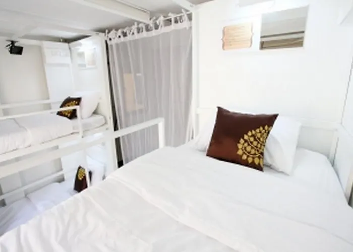 Nappark @khao San Vandrarhem Bangkok
